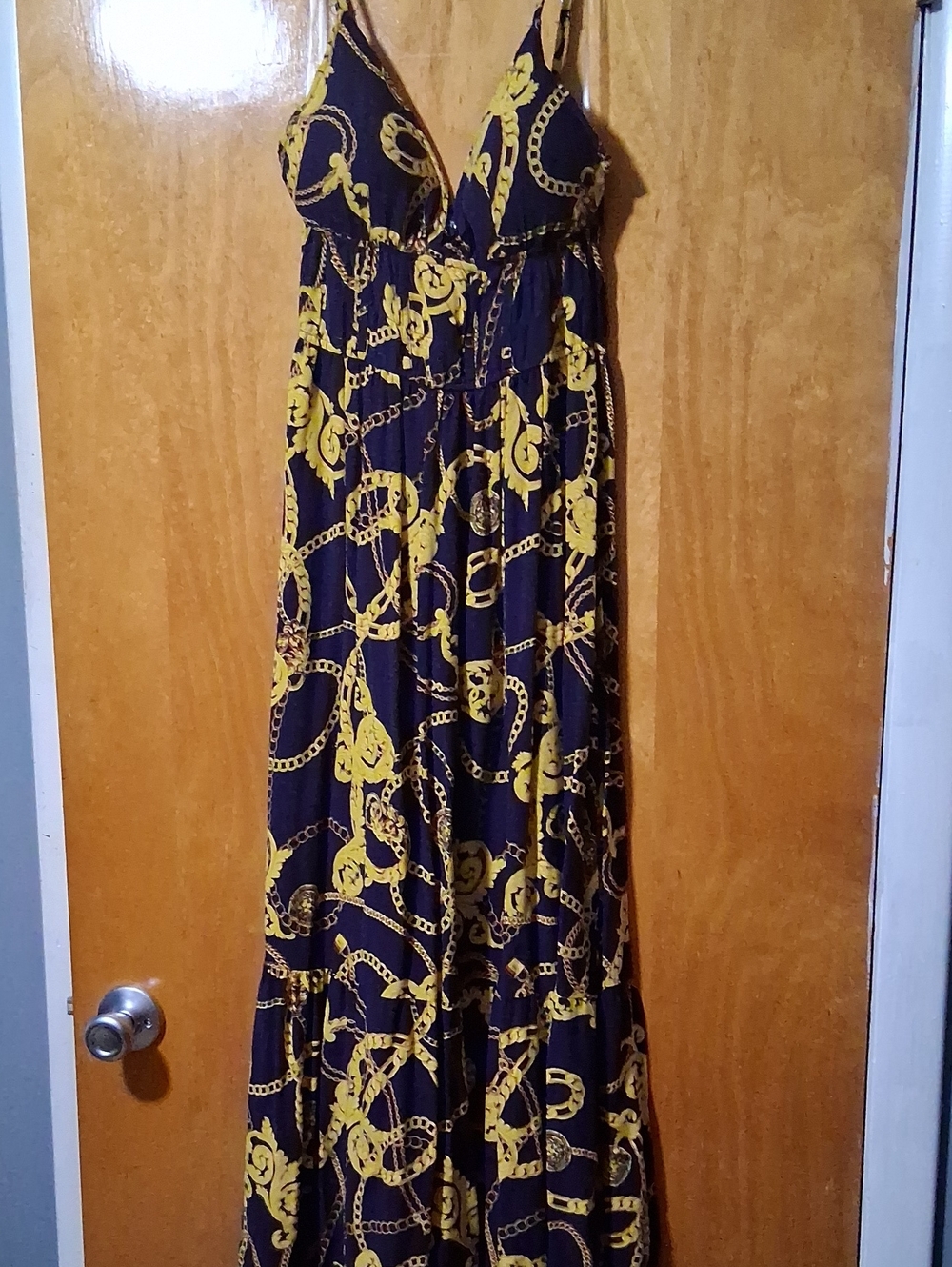 Fashion Nova Navy Maxi Dress with Yellow Chain Print L